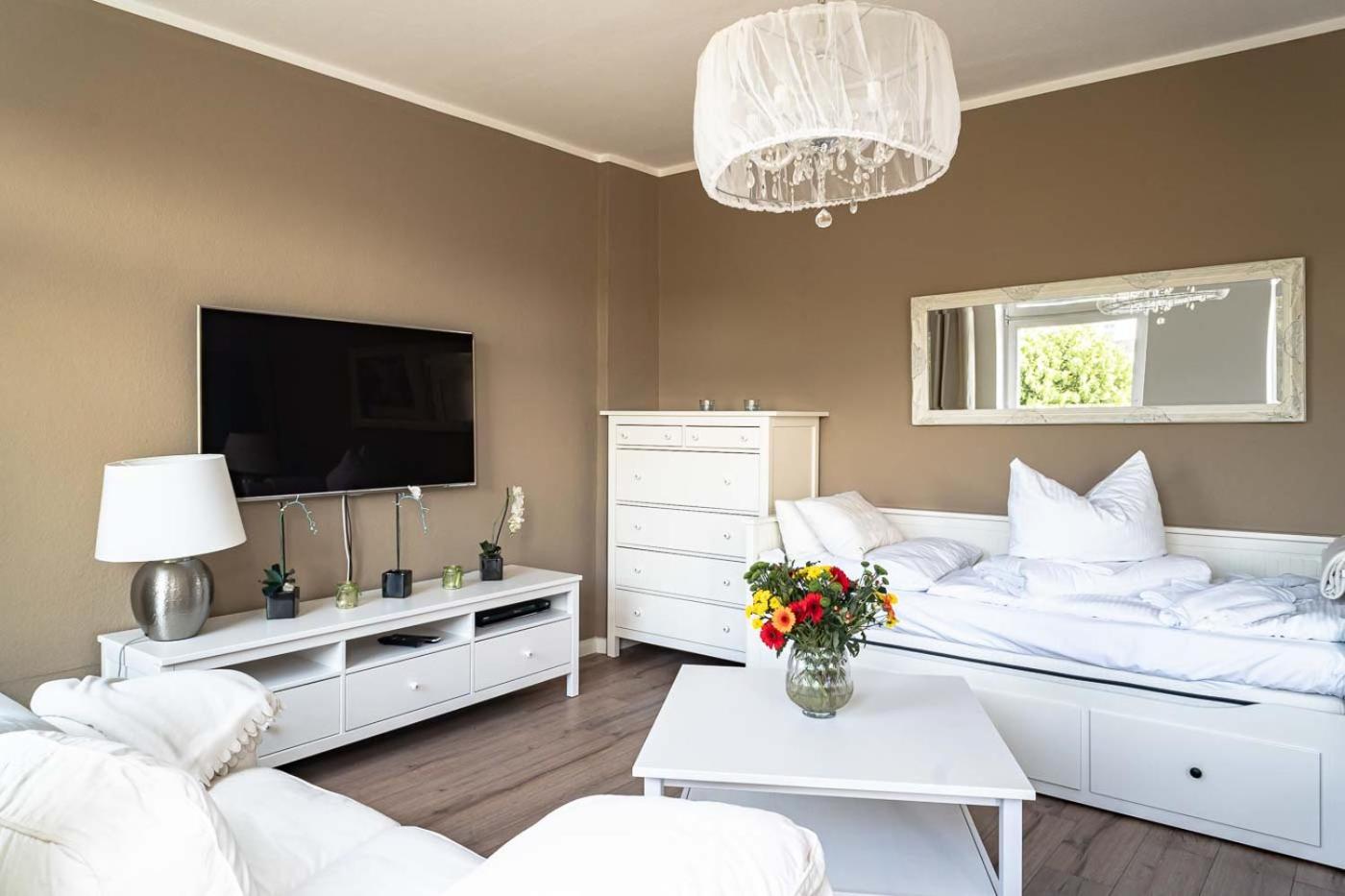 Cblue Hühnergott, Tiefgarage, Zentral *