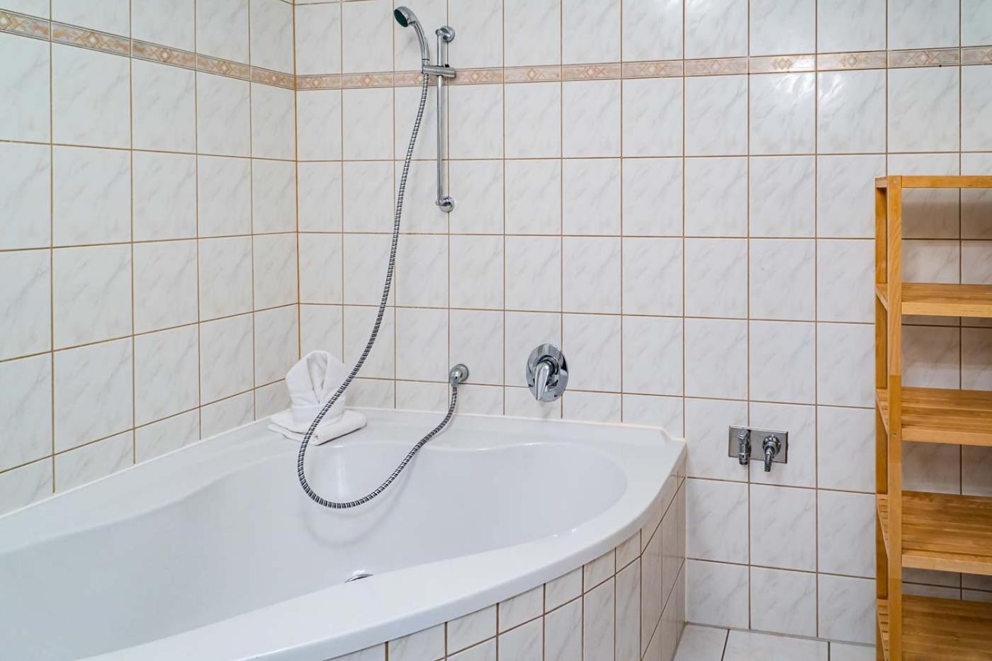 Apartment Cblue Hühnergott, Tiefgarage, Zentral Rostock